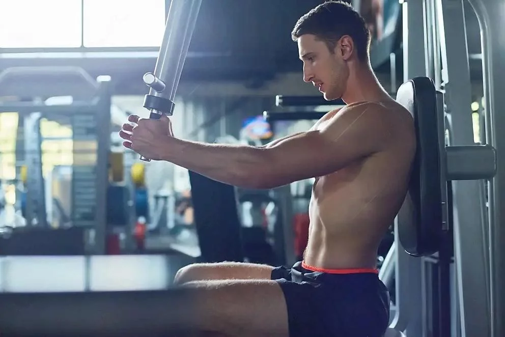 pec deck machine-Fitness Gear Scan